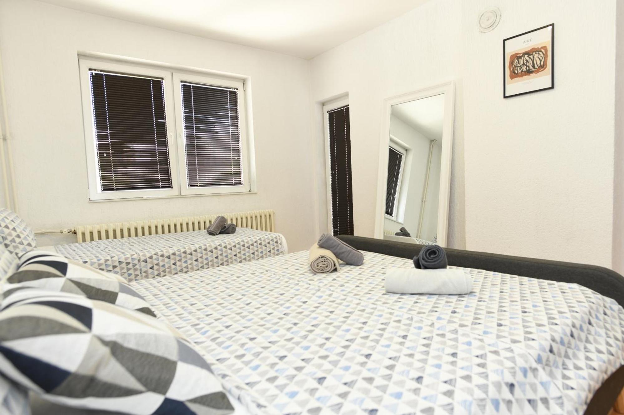 Cinema Vardar Apartment Szkopje Kültér fotó
