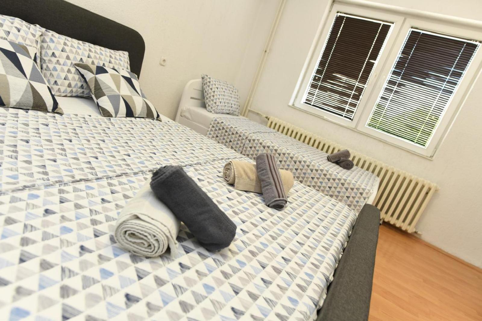 Cinema Vardar Apartment Szkopje Kültér fotó