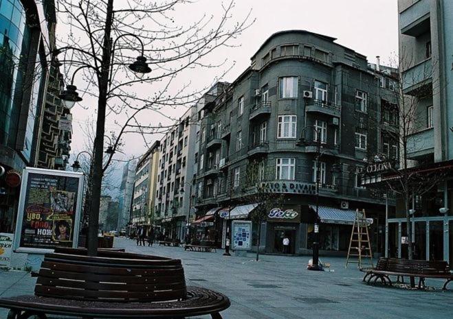 Cinema Vardar Apartment Szkopje Kültér fotó